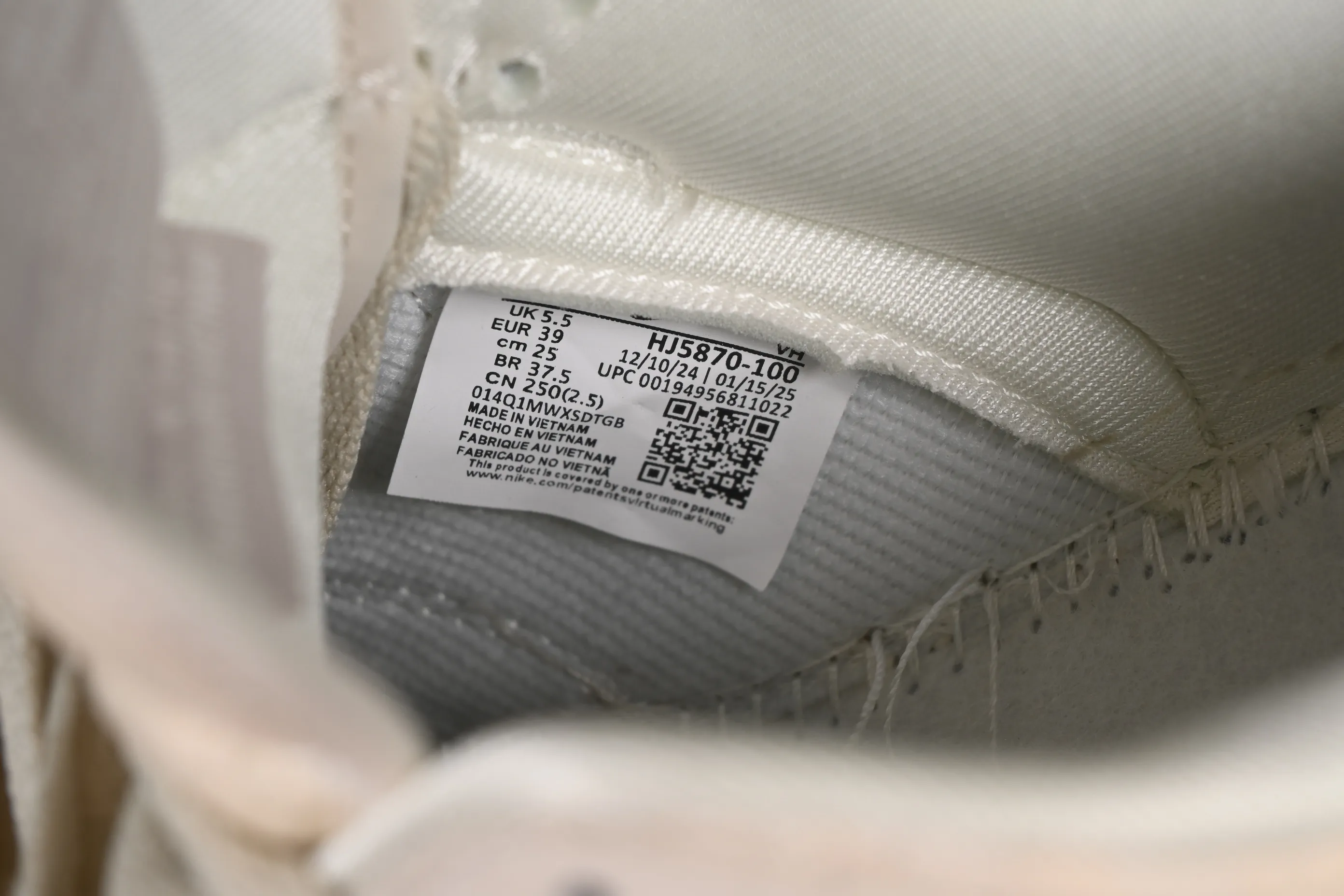 All Categories Nk SB Dunk Series Nk SB Dunk Low Low-top sneakers Nike SB Dunk Low "Light Orewood Brown" Hidden girl low-top casual sneakers HJ5870-100